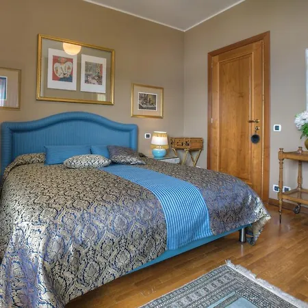 Oda ve Kahvaltı La Volpe Dorata *